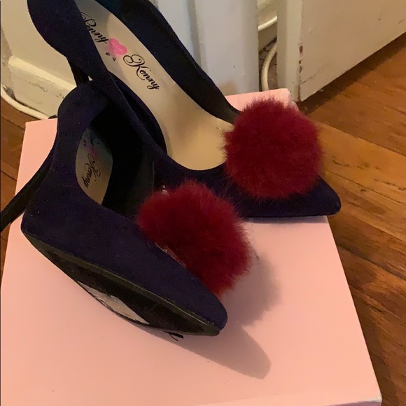 Penny Loves Kenny Pom Pom heel - Picture 2 of 2